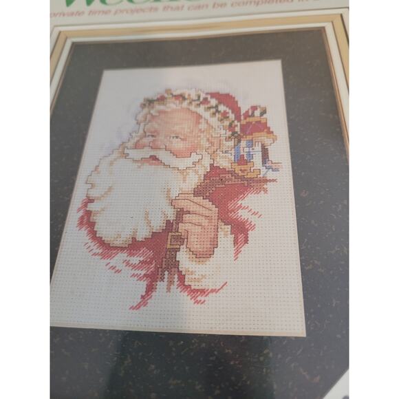 Weekenders Counted Cross Stitch Kit ~ Rosy Cheeked Santa ~ 03306 - Picture 2 of 3